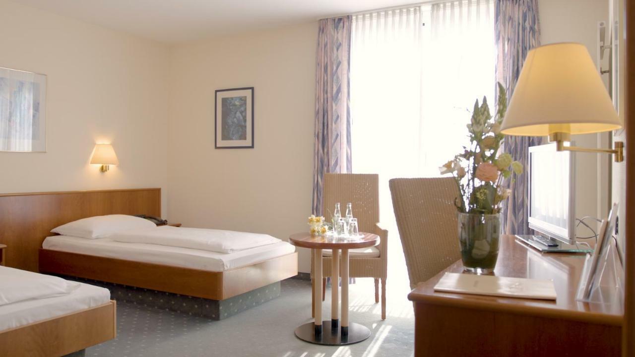 Hotel Blankenfeld ヴェッツラー エクステリア 写真